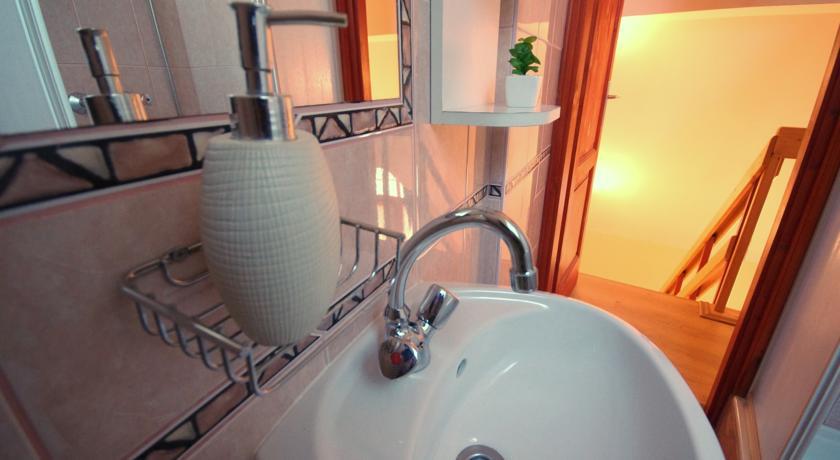 Hellasz Apartman Gyula Kamer foto